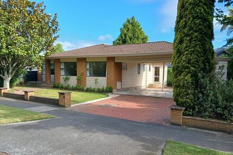 Photo of property in 33 Ihaka Street, Hokowhitu, Palmerston North, 4410