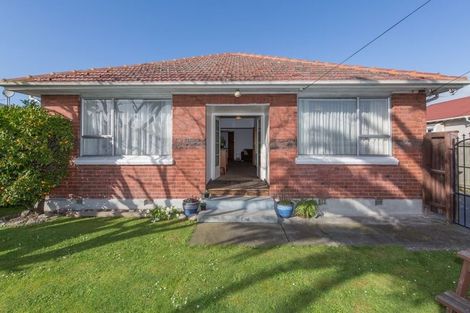 Photo of property in 19 Northcote Road, Northcote, Christchurch, 8052