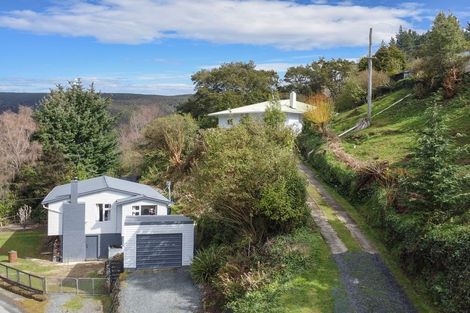 Photo of property in 11 Morepork Lane, Waipori Falls, Outram, 9073