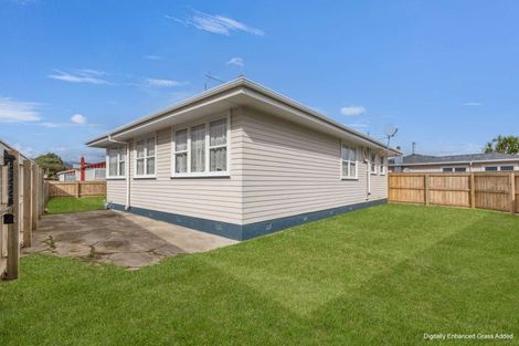 Photo of property in 27 Freyberg Street, Levin, 5510