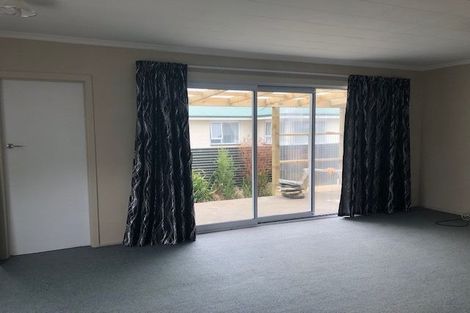 Photo of property in 44 Lothian Crescent, Strathern, Invercargill, 9812