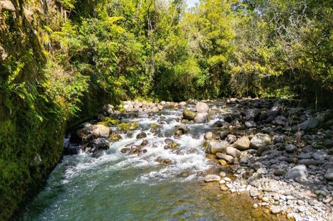 Photo of property in 115 Alfred Road, Egmont Village, New Plymouth, 4371