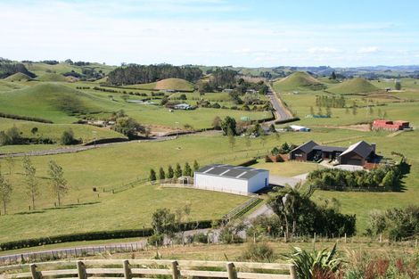 Photo of property in 196 Tarata Road, Inglewood, 4387