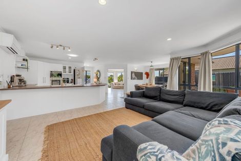 Photo of property in 21 Blakewell Place, Beachlands, Auckland, 2018