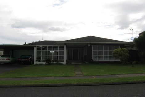 Photo of property in 4 Roadley Avenue, Sunnyhills, Auckland, 2010