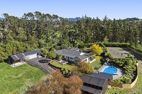 Photo of property in 72 Baker Road, Mangorei, New Plymouth, 4371