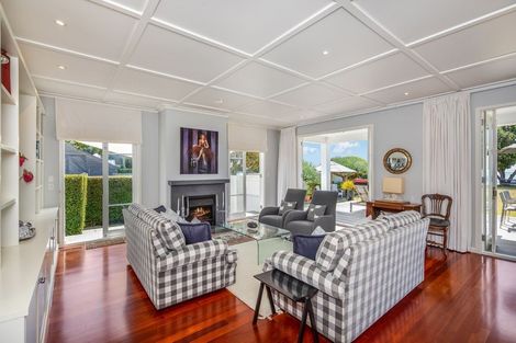 Photo of property in 117 Ladies Mile, Manly, Whangaparaoa, 0930