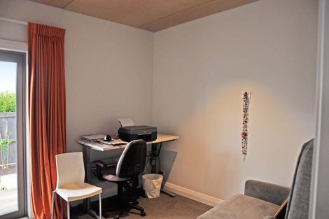 Photo of property in 52 Sandpiper Avenue, Point Wells, 0986