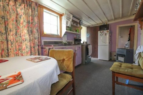 Photo of property in 102 Mackay Street, Thames, 3500