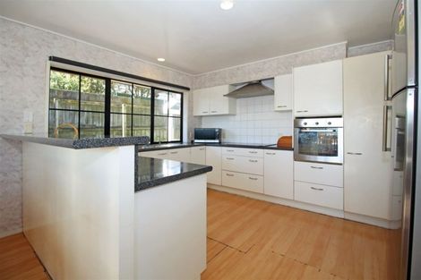 Photo of property in 204 Whitford Road, Shamrock Park, Auckland, 2016