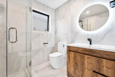 Photo of property in 51 Kea Road, Silverdale, 0932