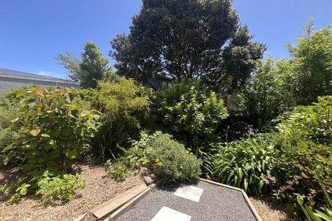 Photo of property in 2 Taupo Crescent, Plimmerton, Porirua, 5026