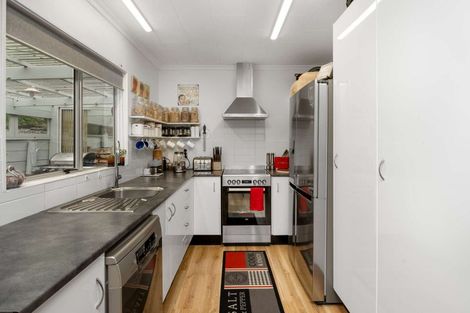 Photo of property in 45 Dorset Street, Picton, 7220