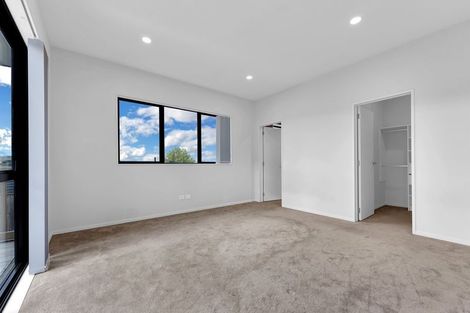 Photo of property in 2 Bellenden Crescent, Pokeno, 2402