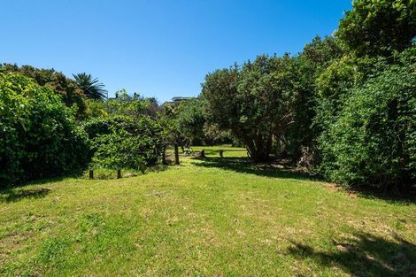 Photo of property in 27 Queens Parade, Devonport, Auckland, 0624
