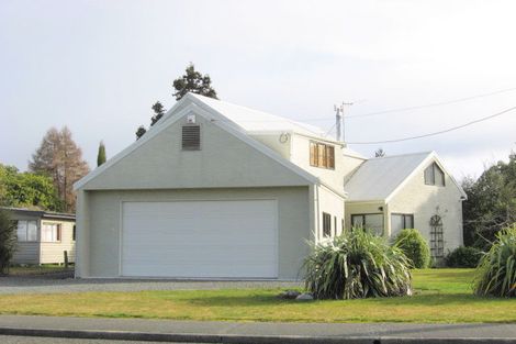 Photo of property in 25 Matai Street, Te Anau, 9600