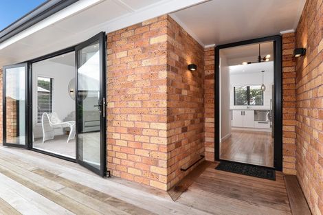 Photo of property in 3 Bolmuir Road, Forest Lake, Hamilton, 3200