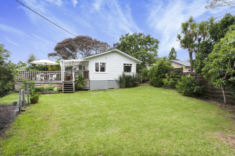 Photo of property in 36 Candia Road, Swanson, Auckland, 0614