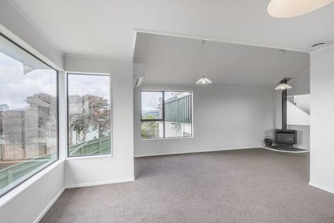 Photo of property in 7b Tregony Place, Camborne, Porirua, 5026