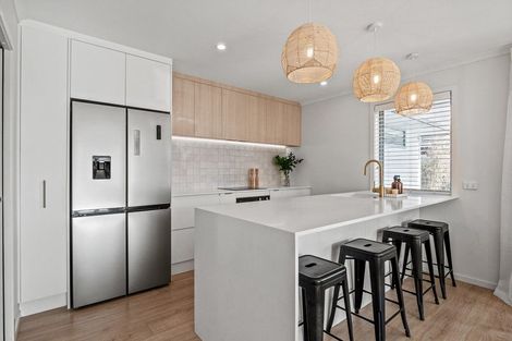 Photo of property in 37 Myles Way, Lower Shotover, Queenstown, 9304