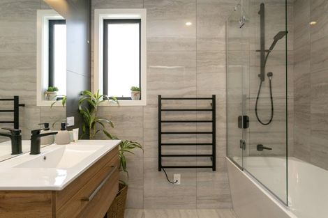 Photo of property in 65 Arrowsmith Avenue, Waipahihi, Taupo, 3330