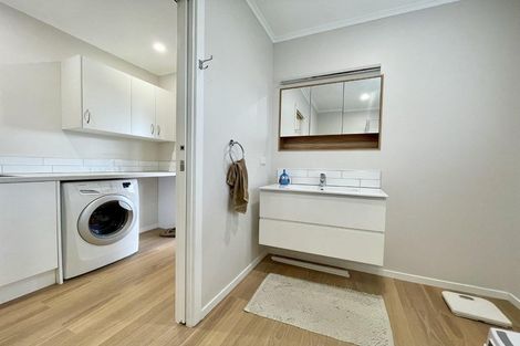 Photo of property in 5a Ihaia Street, Waitara, 4320