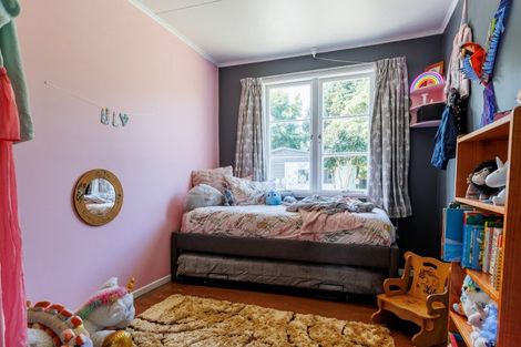 Photo of property in 9 Anderson Street, Eketahuna, 4900