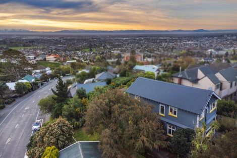 Photo of property in 83 Hackthorne Road, Cashmere, Christchurch, 8022