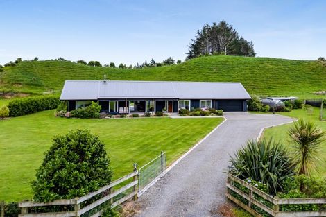 Photo of property in 7 Harkness Rice Way, Koru, New Plymouth, 4374