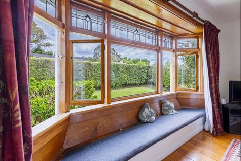 Photo of property in 31 Domain Road, Waipawa, 4210