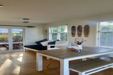 Photo of property in 9 Ross Crescent, Orewa, 0931