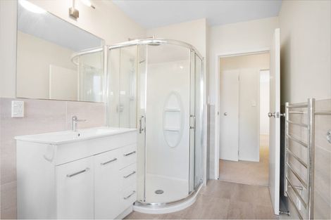 Photo of property in 1/16 Green Lane East, Remuera, Auckland, 1050