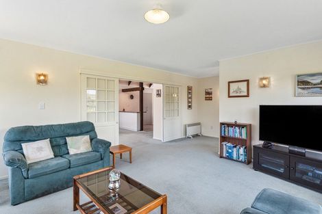 Photo of property in 9 Awanui Drive, Waikanae, 5036