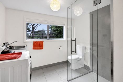 Photo of property in 215 Cowling Road, Hurdon, New Plymouth, 4371