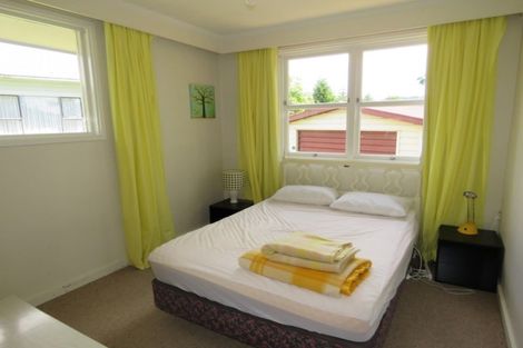 Photo of property in 14 Crampton Road, Reefton, 7830