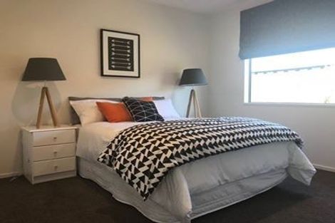 Photo of property in 14 Shillingford Boulevard, Rolleston, 7615