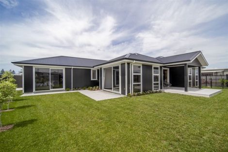 Photo of property in 3 Kaituna Place, Te Awa, Napier, 4110