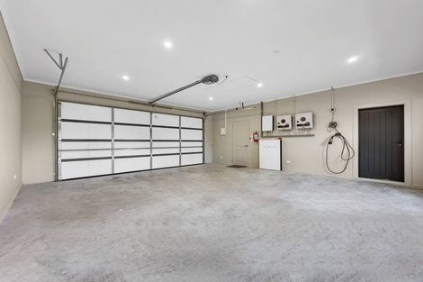 Photo of property in 1 Montgomery Crescent, Kinloch, Taupo, 3377