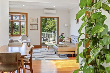 Photo of property in 28 Tavistock Road, Melrose, Wellington, 6023