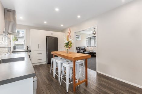 Photo of property in 18 Dover Road, Wainuiomata, Lower Hutt, 5014