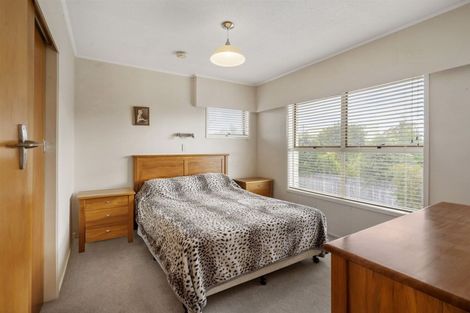 Photo of property in 1/3 Argyle Terrace, Milford, Auckland, 0620