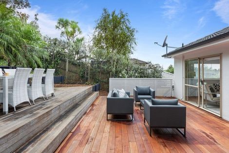 Photo of property in 18 Langana Avenue, Browns Bay, Auckland, 0630