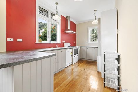 Photo of property in 40 Awa Road, Miramar, Wellington, 6022