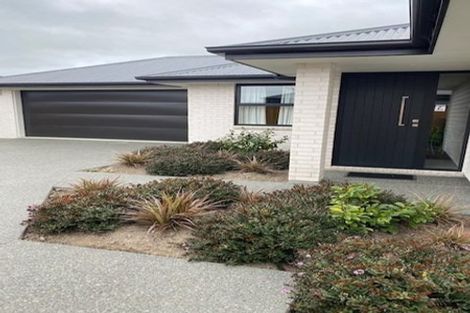 Photo of property in 76b Watkins Drive, Rangiora, 7400