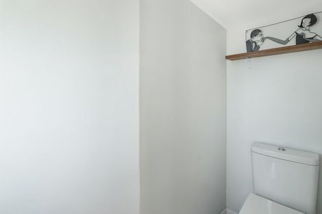 Photo of property in 72 Owhiro Bay Parade, Owhiro Bay, Wellington, 6023