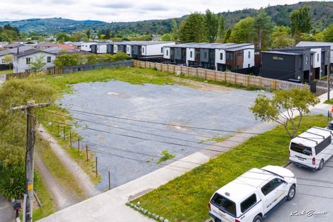 Photo of property in 32 Raukawa Street, Stokes Valley, Lower Hutt, 5019