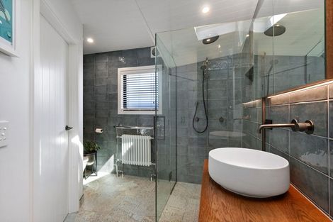 Photo of property in 18 Centennial Avenue, Arrowtown, 9302