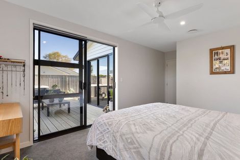 Photo of property in 64 Franks Way, Papamoa Beach, Papamoa, 3118