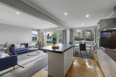 Photo of property in 19 Esk Place, Aranui, Christchurch, 8061