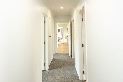 Photo of property in 26 Parkes Avenue, Saint Johns Hill, Whanganui, 4501